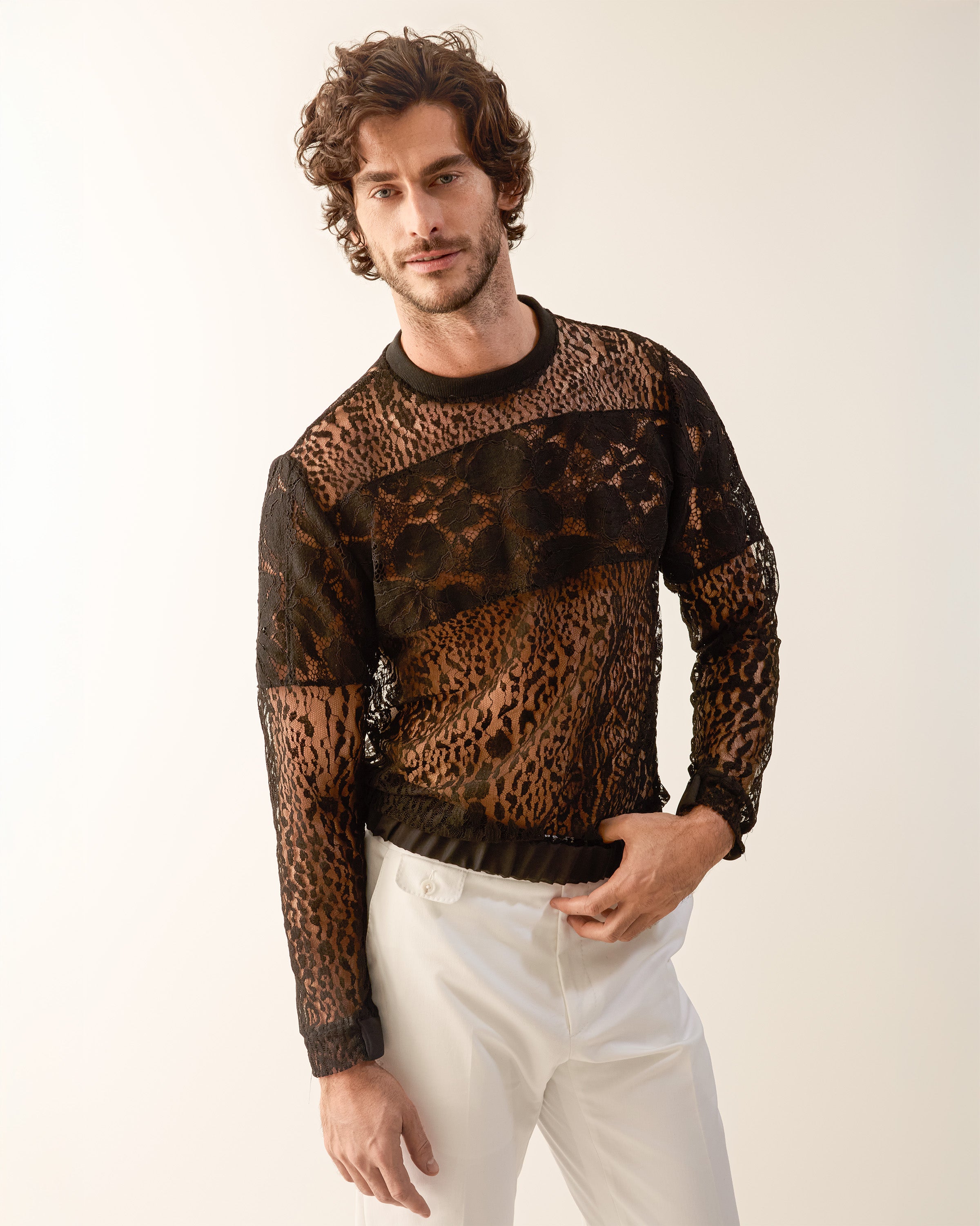 The Paris Chantilly Lace Crew